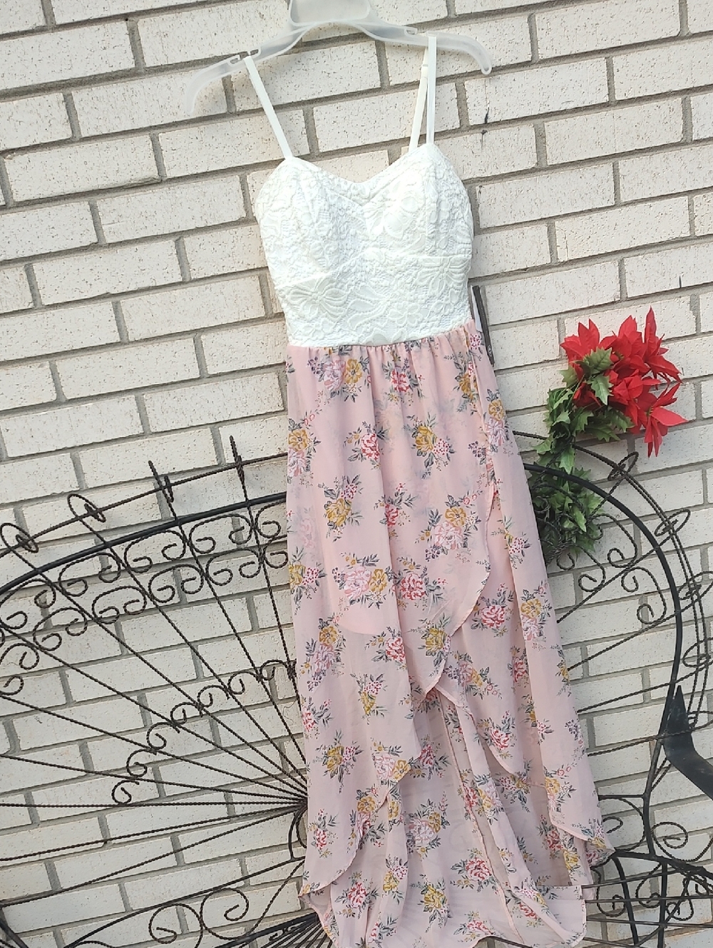As U Wish/Lace & 🌺 Dress - Picture 3 of 10